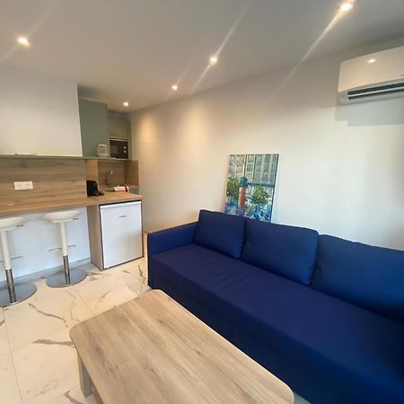 Appartement Face Mer Et Port Santa Lucia Climatise Et Wifi Saint-Raphaël Exteriör bild