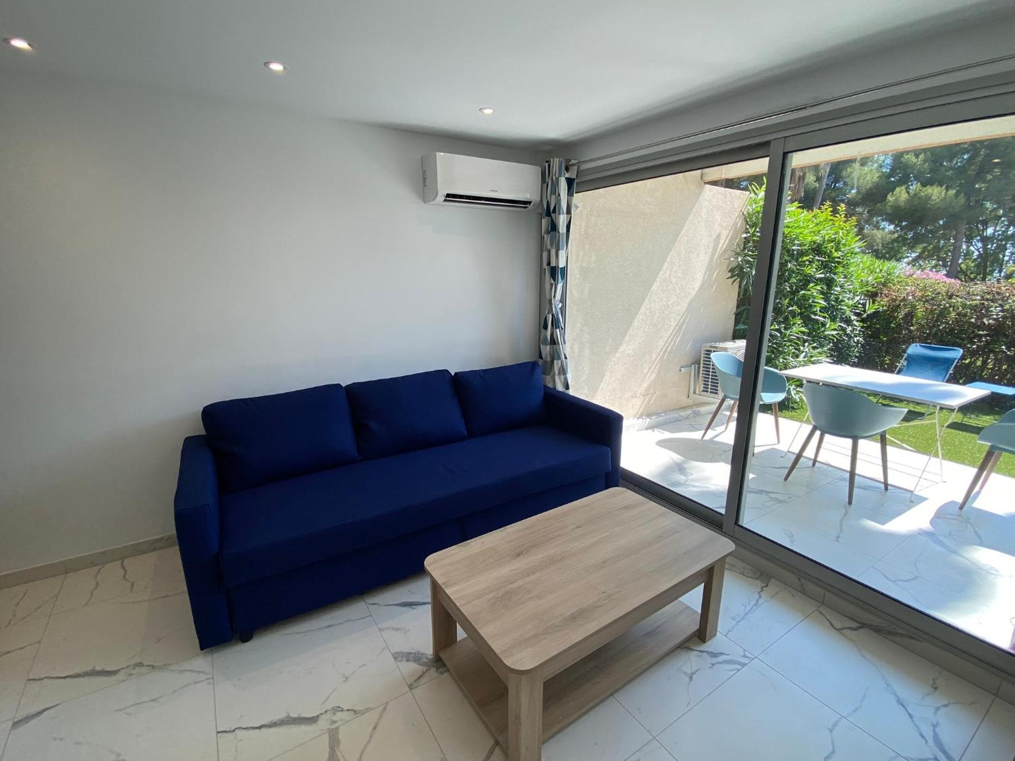 Appartement Face Mer Et Port Santa Lucia Climatise Et Wifi Saint-Raphaël Exteriör bild