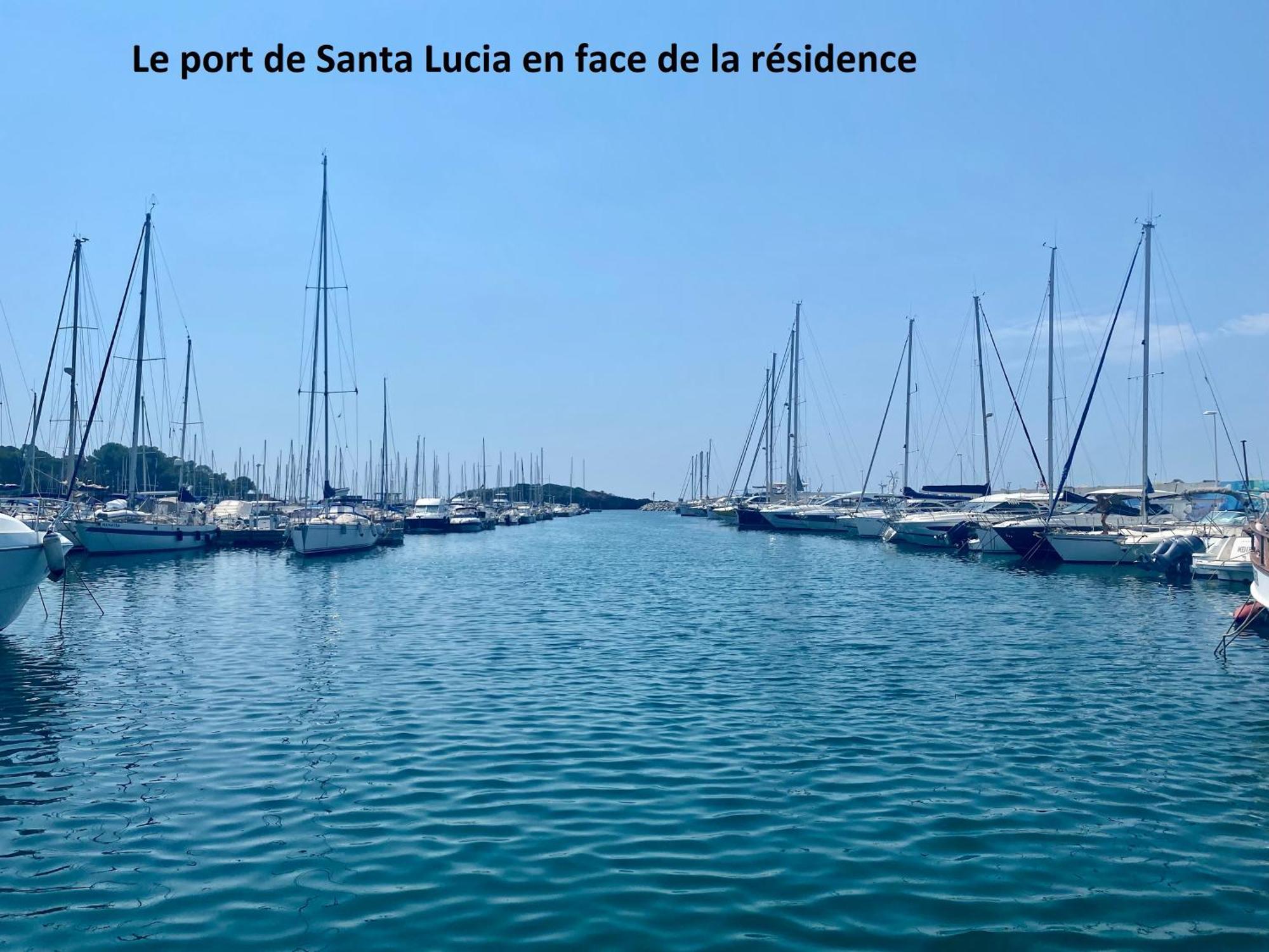 Appartement Face Mer Et Port Santa Lucia Climatise Et Wifi Saint-Raphaël Exteriör bild